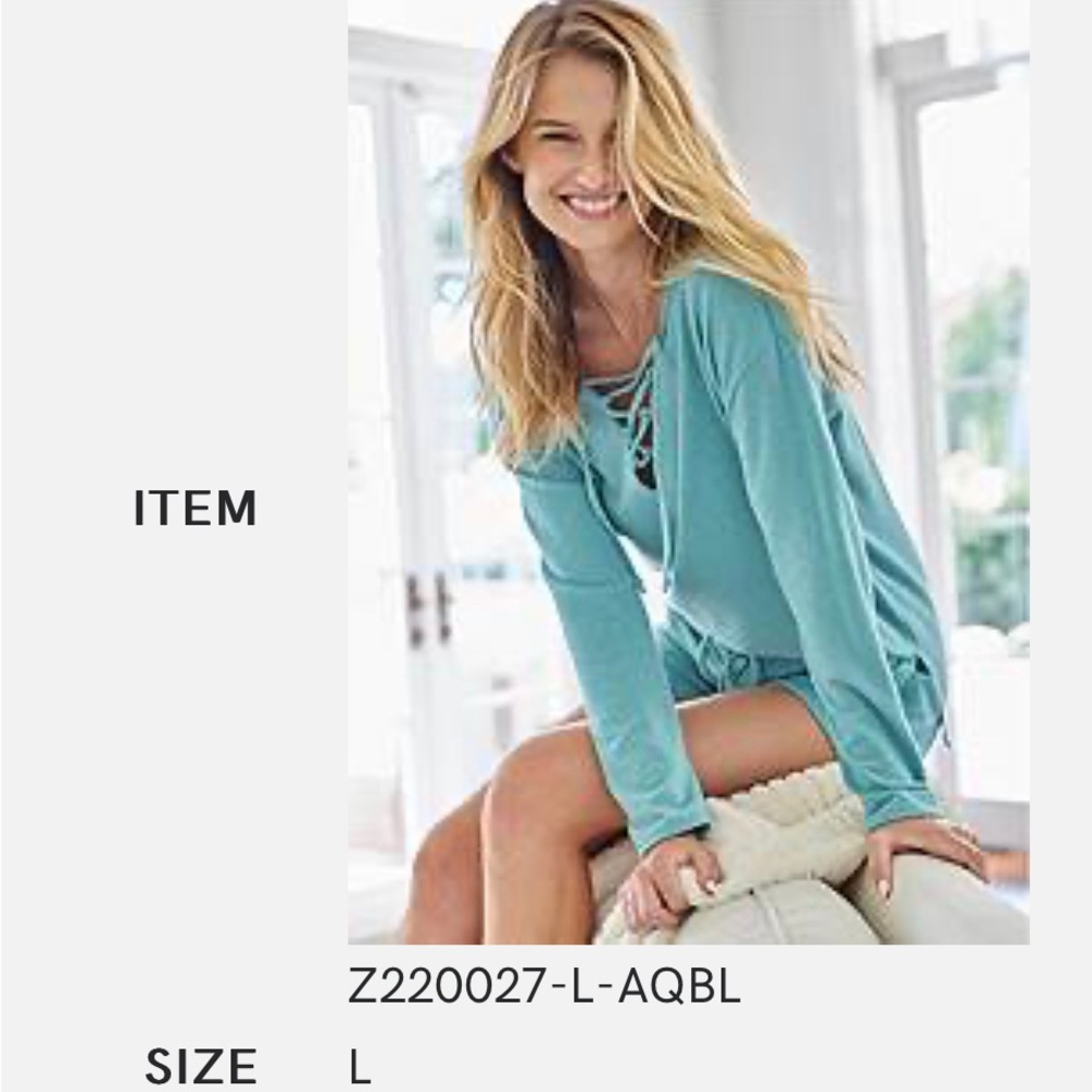 Cozy, Venus short set